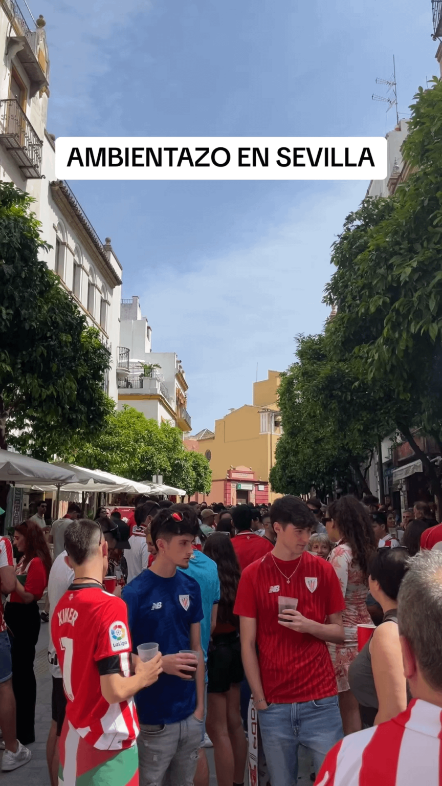 Party today in Seville: 70,000 Athletic fans visit them for the Copa del Rey