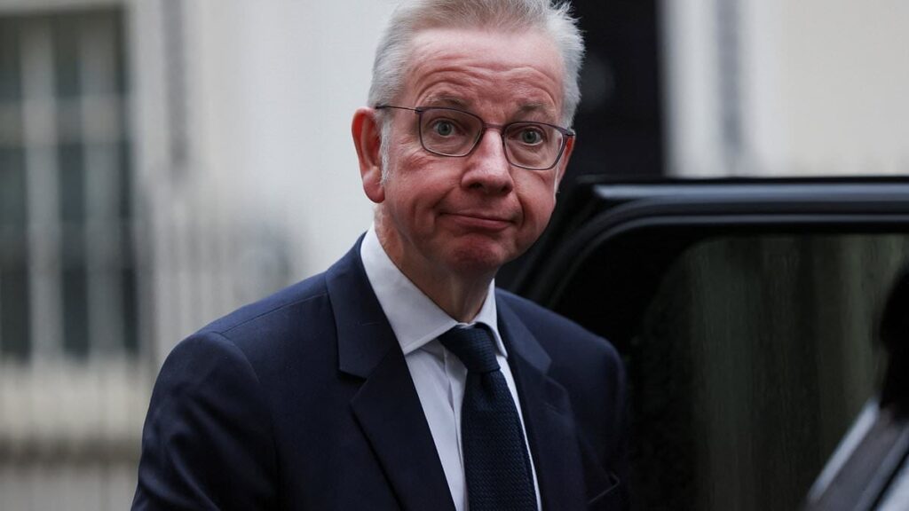 Michael Gove QUITS parliament: Cabinet minister heaps pressure on Rishi Sunak by becoming the most high-profile MP to join record-breaking Tory election exodus days after backing PM’s decision to call vote on July 4 Michael Gove QUITS parliament: Cabinet minister heaps pressure on Rishi Sunak by becoming the most high-profile MP to join record-breaking Tory election exodus days after backing PM's decision to call vote on July 4