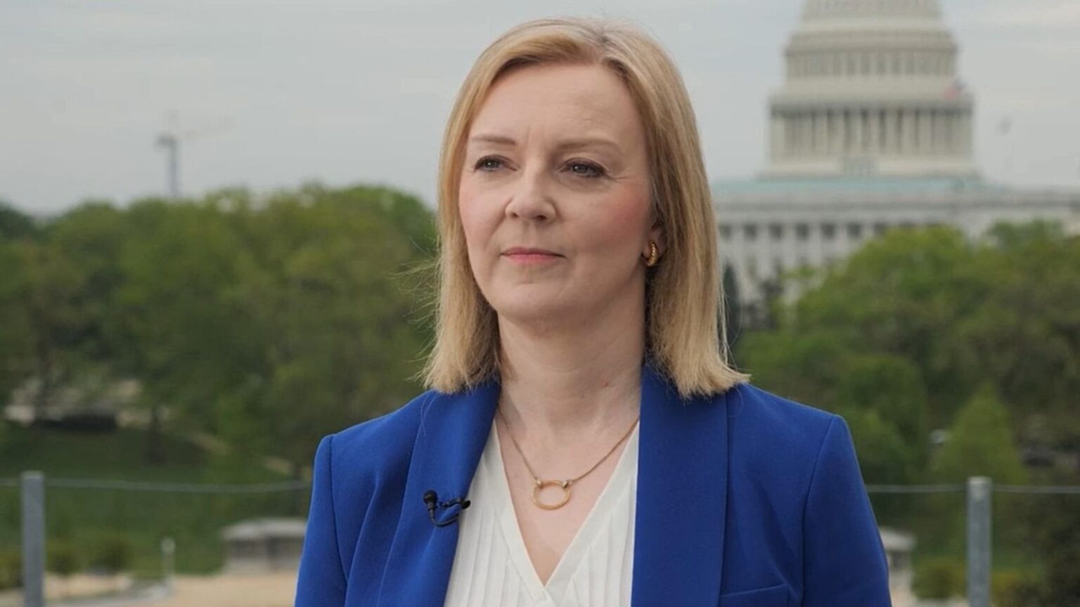 Liz Truss: Rishi Sunak facing call to de-select former PM who is set to appear on ‘hateful platform’ Liz Truss: Rishi Sunak facing call to de-select former PM who is set to appear on 'hateful platform'