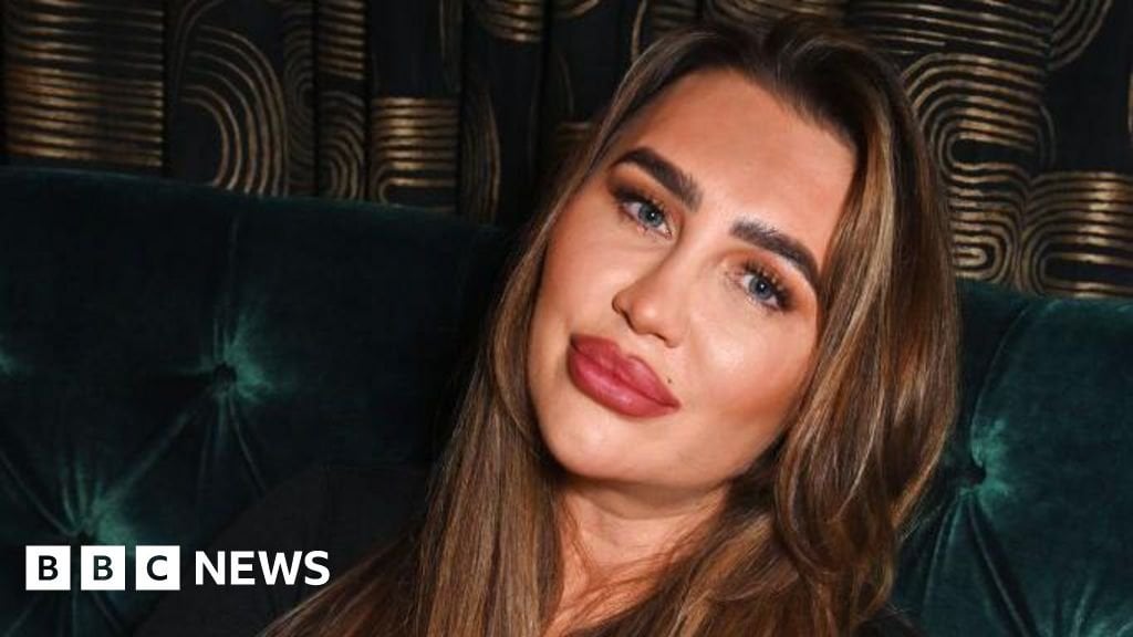 Reality TV stars charged over promoting risky investment