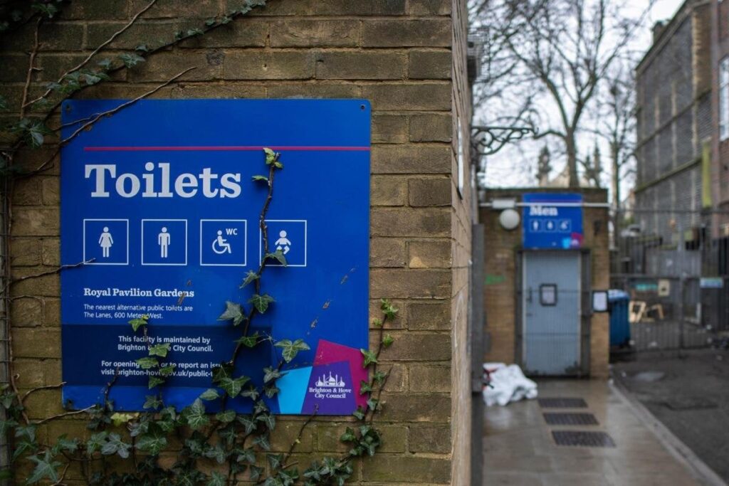 Park toilets get attendant AND security guard after antisocial behaviour concerns