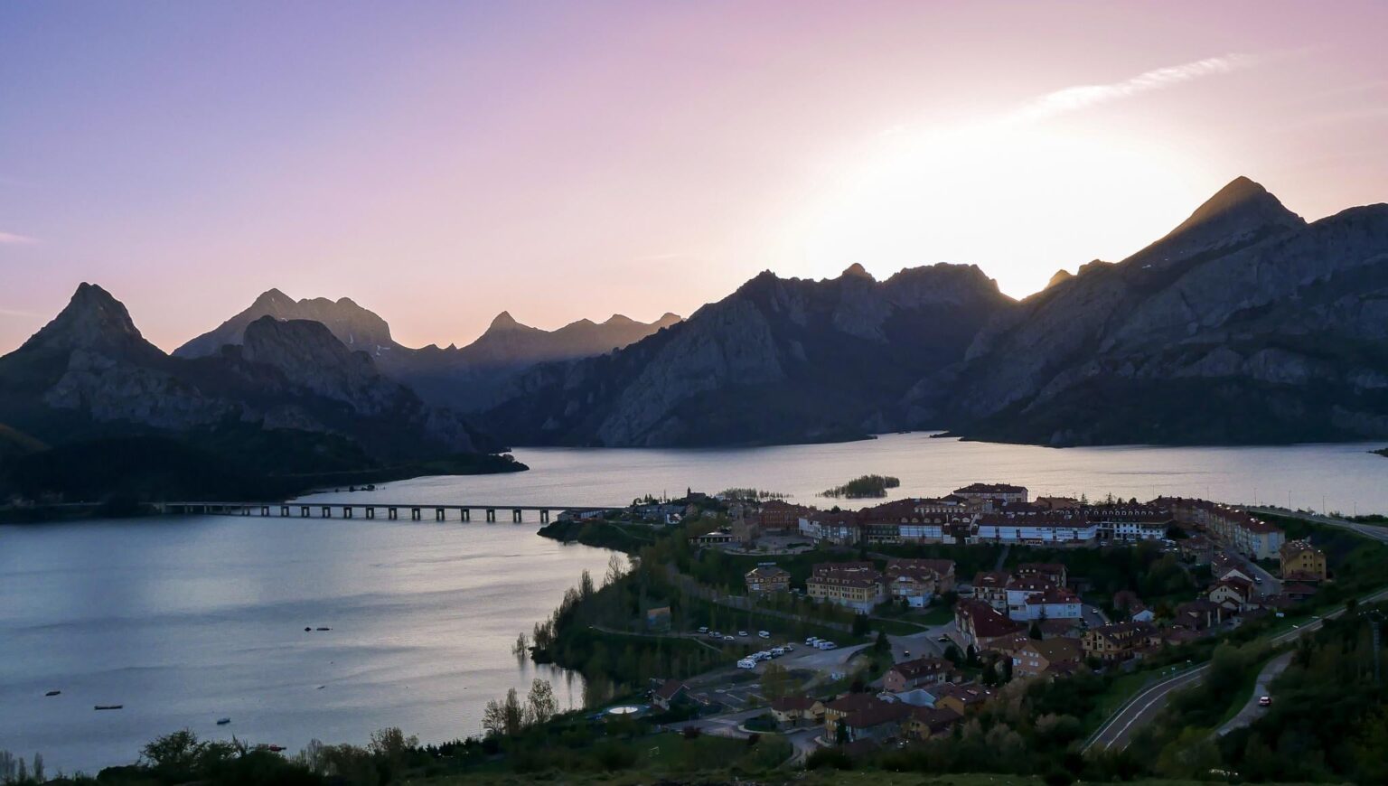 Sunset in Riaño, León