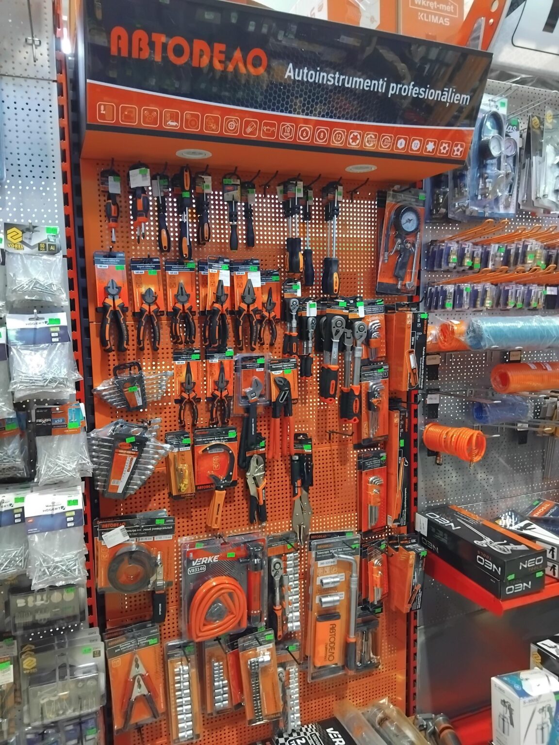 "Autowork" instruments