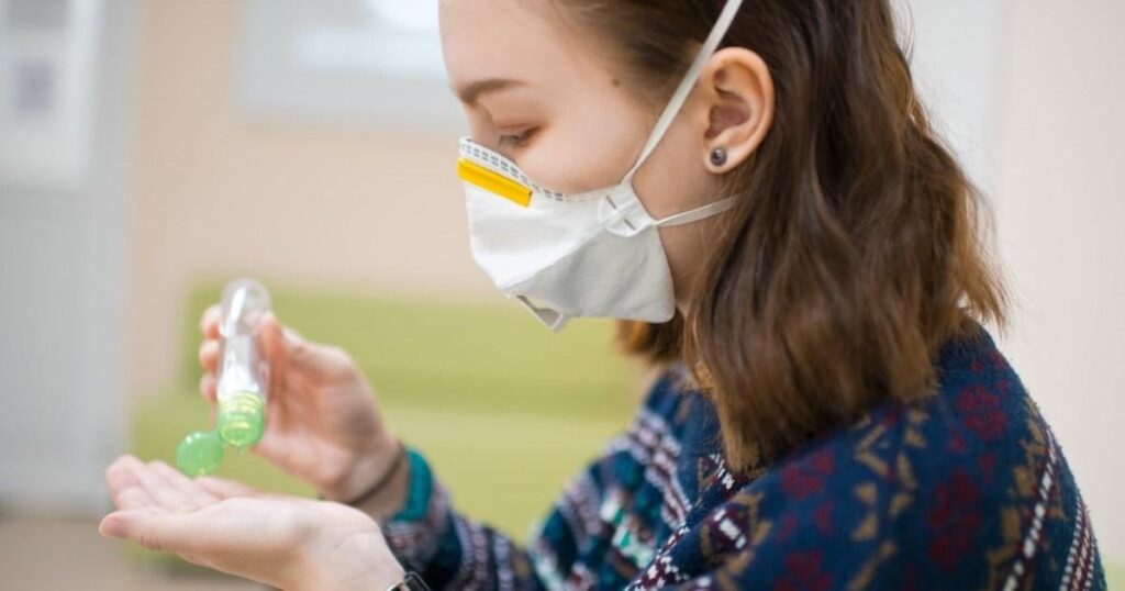 GPs warn patients to wear face masks after whooping cough cases increase