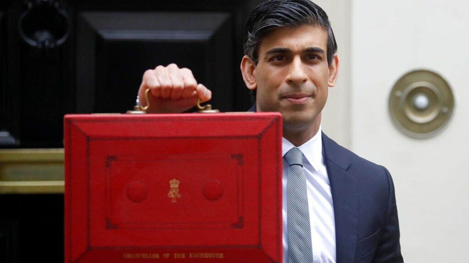 Labour Party raises 15 times more than Tories in donations during second week of campaign