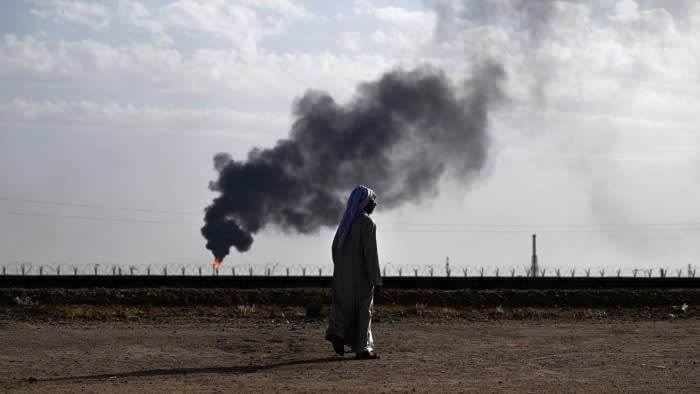 World faces ‘staggering’ oil glut by end of decade, due to "slowing demand and rising supply"