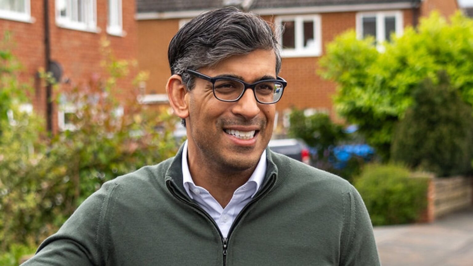 General election: Media not ‘allowed anywhere near’ Sunak during weekend campaigning after ‘farcical’ D-Day fiasco General election: Media not 'allowed anywhere near' Sunak during weekend campaigning after 'farcical' D-Day fiasco