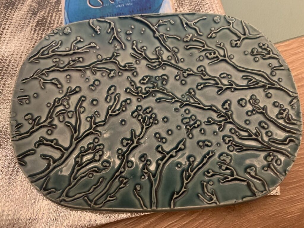 Help me find the Portuguese artist!