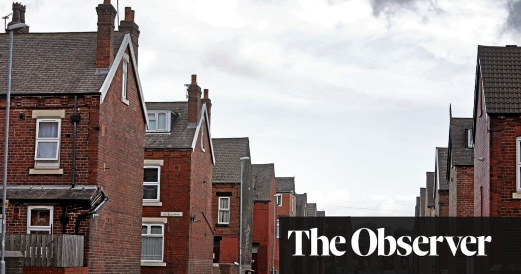 Social rent homes in England fall by more than quarter of a million in decade | Social housing Social rent homes in England fall by more than quarter of a million in decade | Social housing