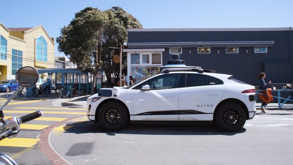 Waymo opens up San Francisco robotaxi service to everyone | TechCrunch