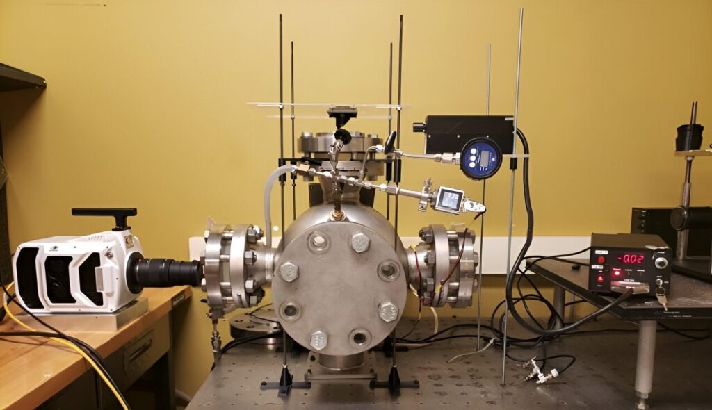 Using the moon's soil to support life, energy generation and construction
