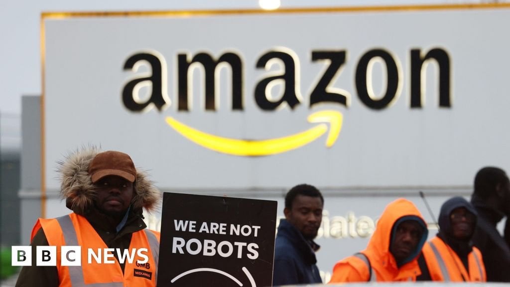 Amazon workers narrowly reject union in historic vote (49.5% vs 50.5%)