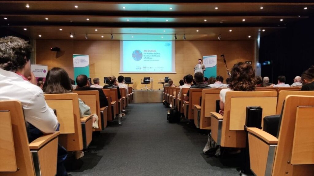 The enigma of the multitudinous world summit in Barcelona about which nobody knows anything