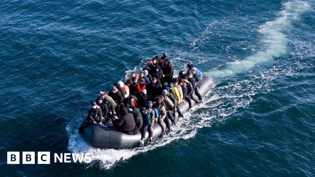 Last two migrants bound for Rwanda to be bailed, home secretary says