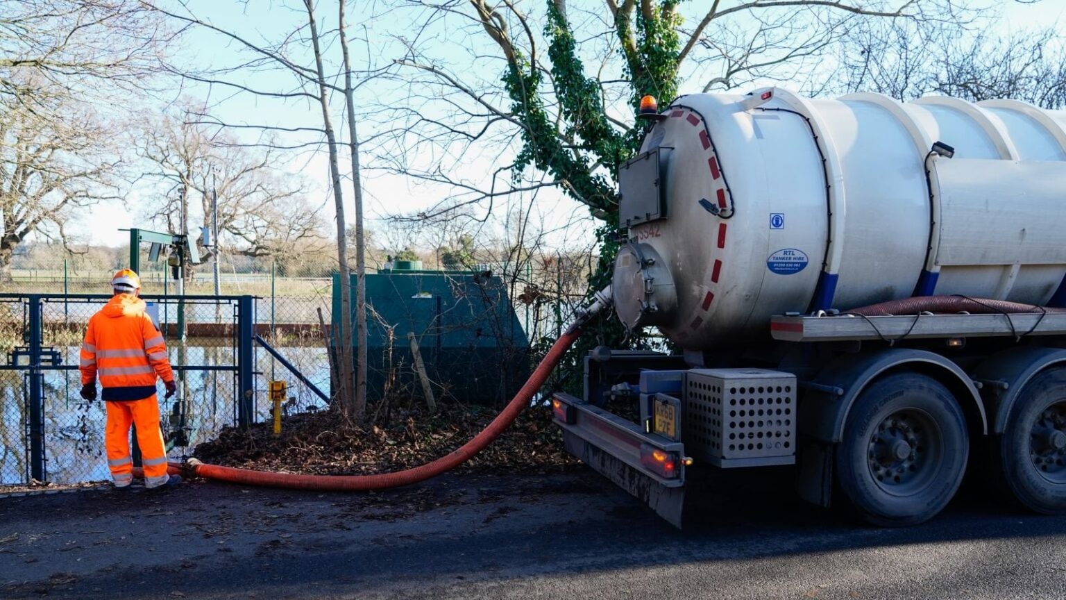 Water bosses 'will face criminal charges' over sewage dumping | ITV News