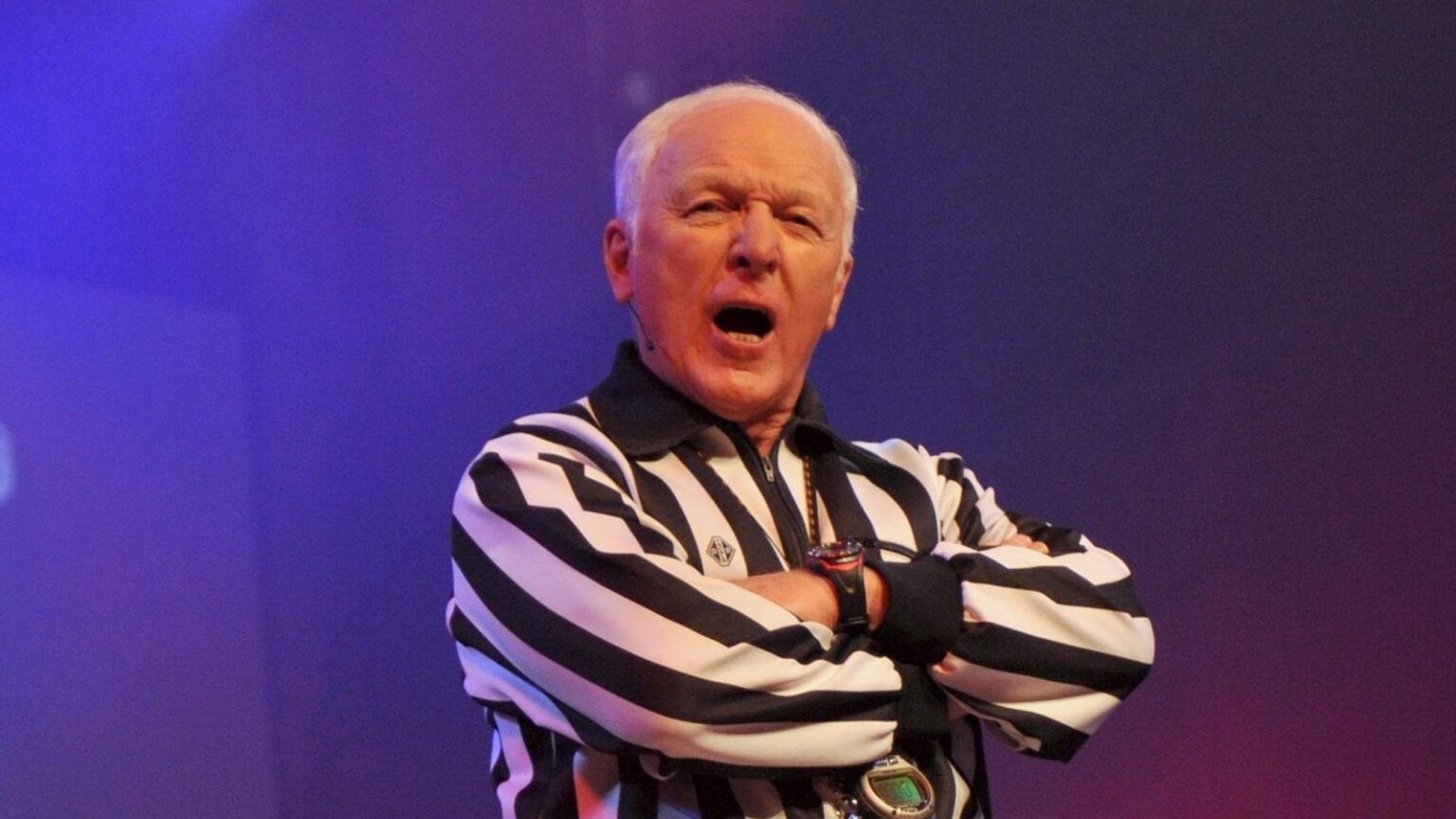 ‘Gladiators ready! Contenders ready!’: Iconic Gladiators referee John Anderson dies | Ents & Arts News | Sky News 'Gladiators ready! Contenders ready!': Iconic Gladiators referee John Anderson dies | Ents & Arts News | Sky News