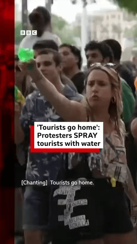 “Tourists go home”