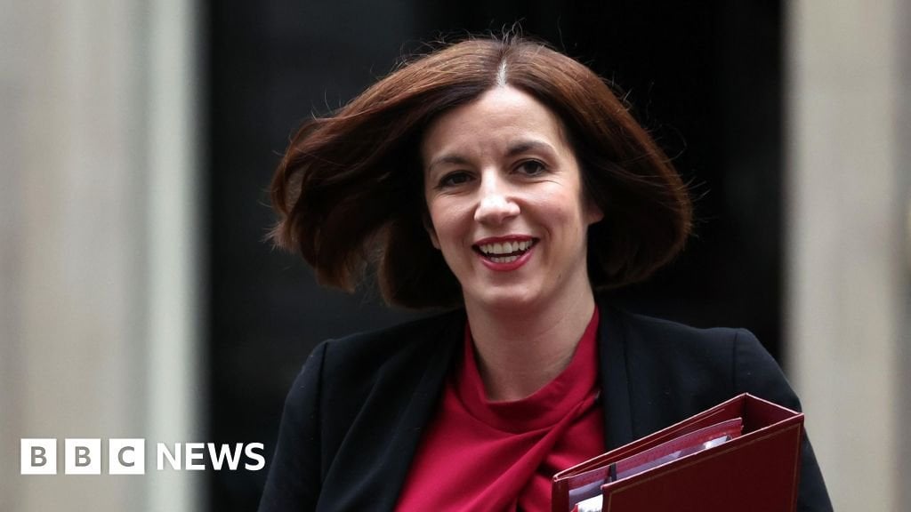 Bridget Phillipson says term-time holiday fines 'here to stay'