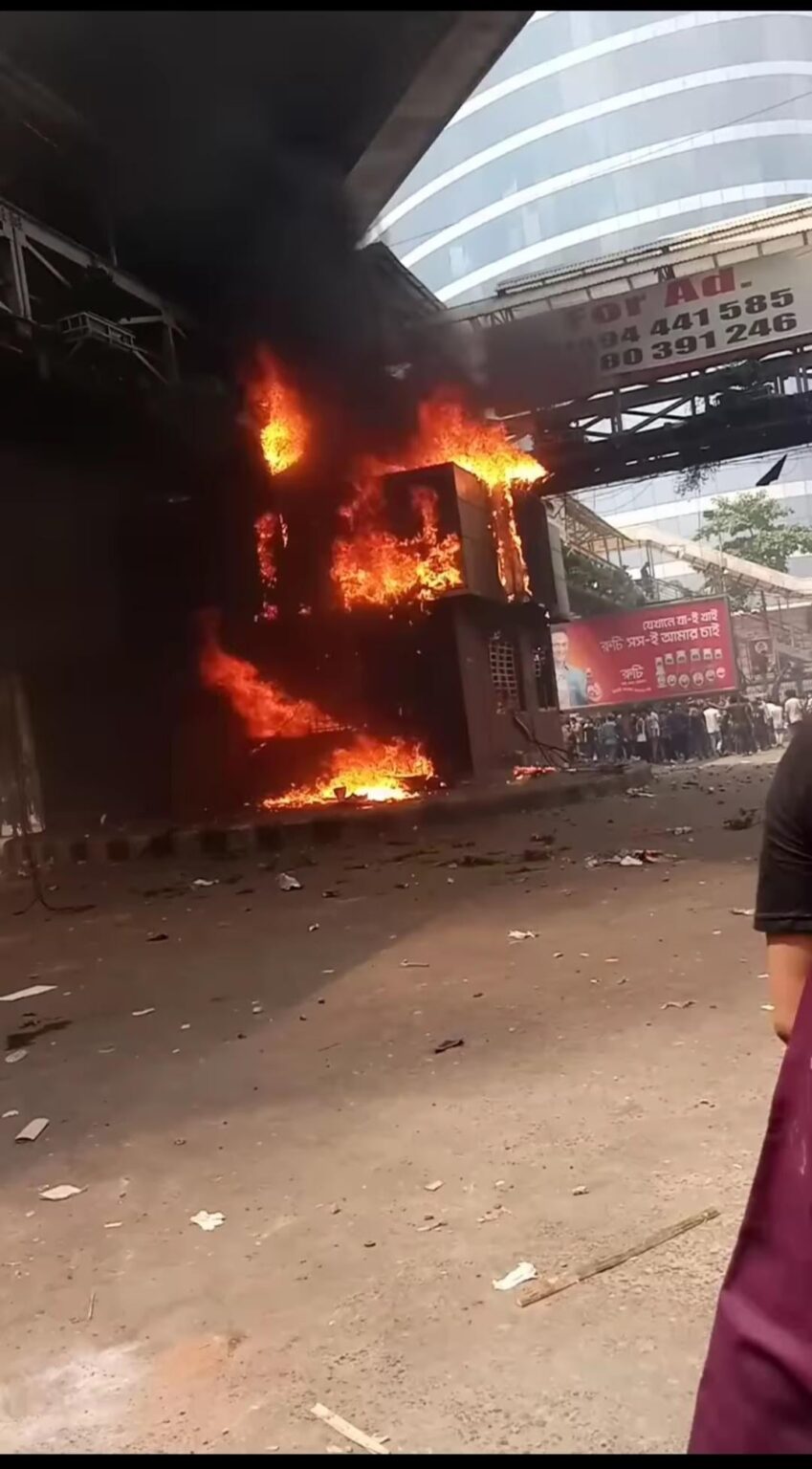 Killer prime minister of Bangladesh is fleeing to Spain