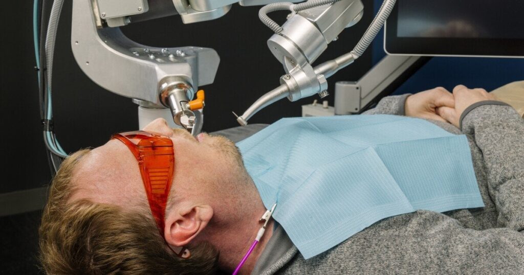 In a historic moment for the dental profession, an AI-controlled autonomous robot has performed an entire procedure on a human patient for the first time, about eight times faster than a human dentist could do it.