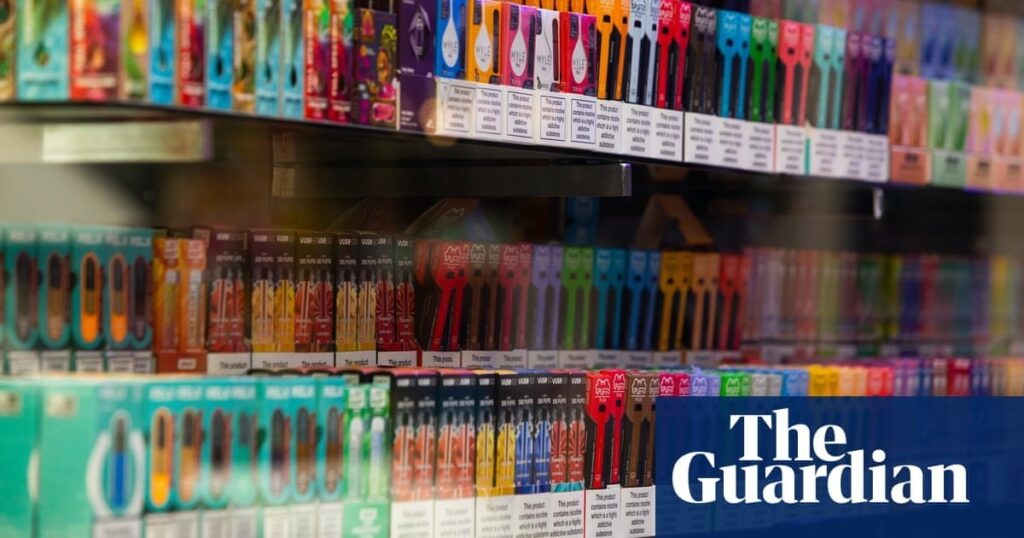 Number of UK adults who vape reaches record level, report finds