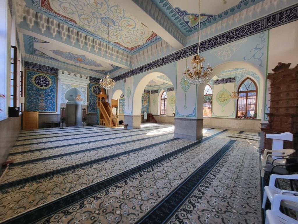 Pics I took of Tbilisi Mosque when I was in Georgia 🇬🇪🇦🇿🕌