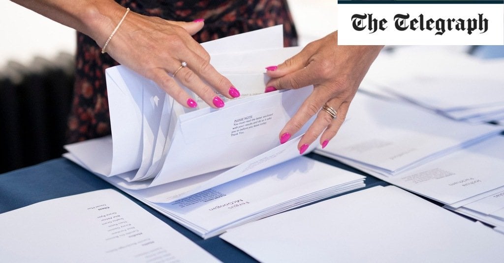 Thousands of A-level students receive blank email instead of results