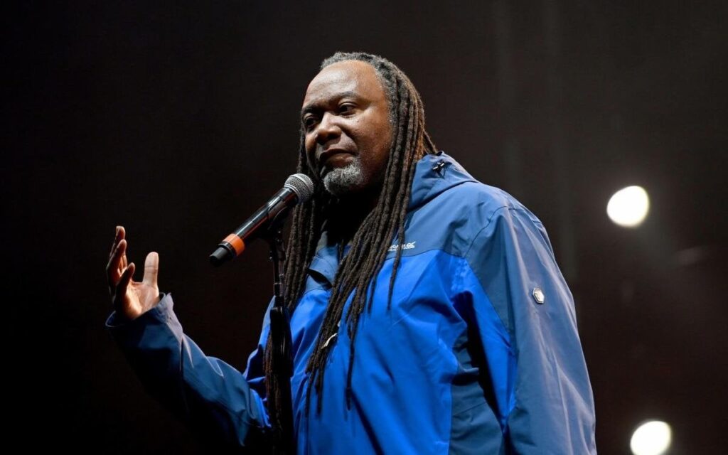Comedian tells Israeli audience members to leave his festival show