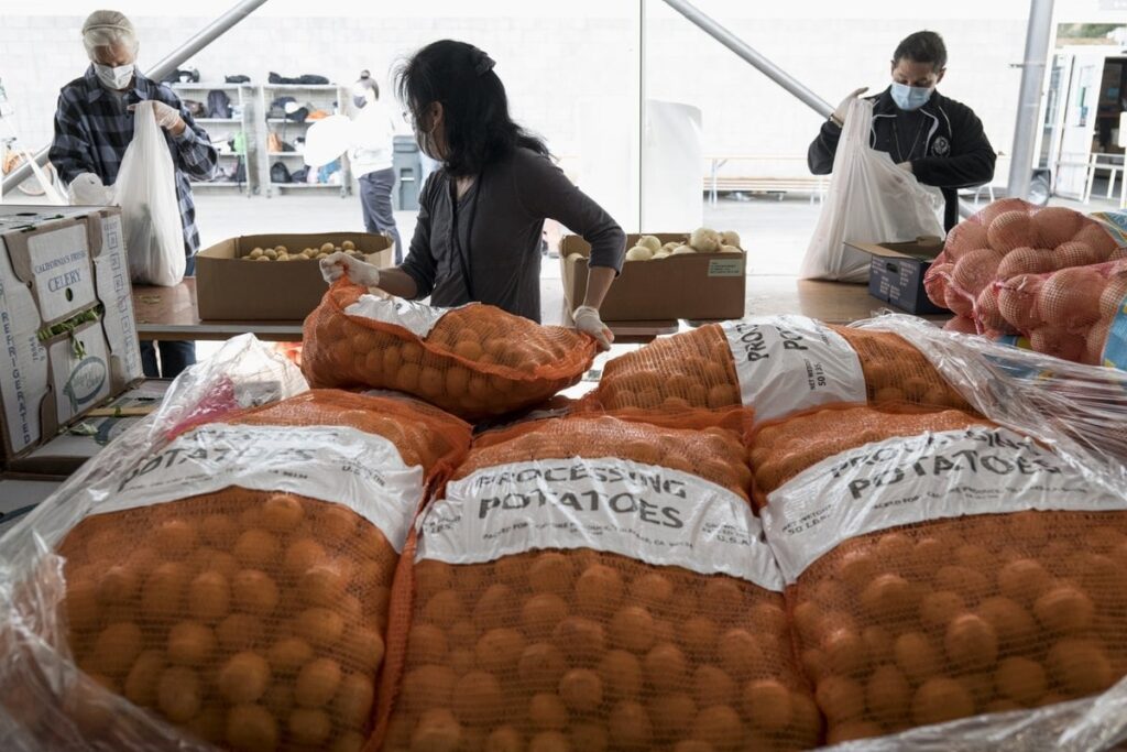 Food Banks Prevented 1.8 Million Metric Tons of Carbon Emissions Last Year