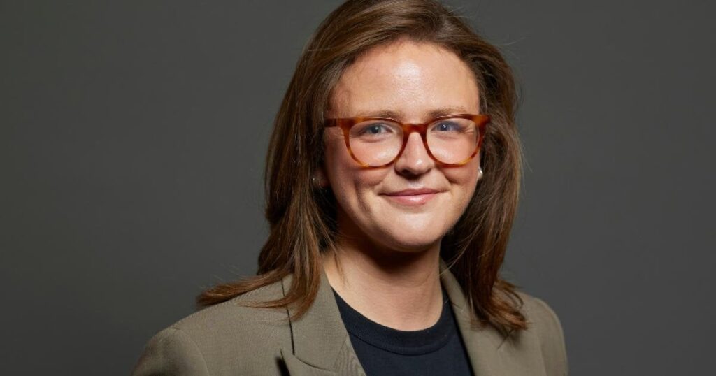 Labour MP Lauren Edwards apologises for 'f****** estonians' tweet