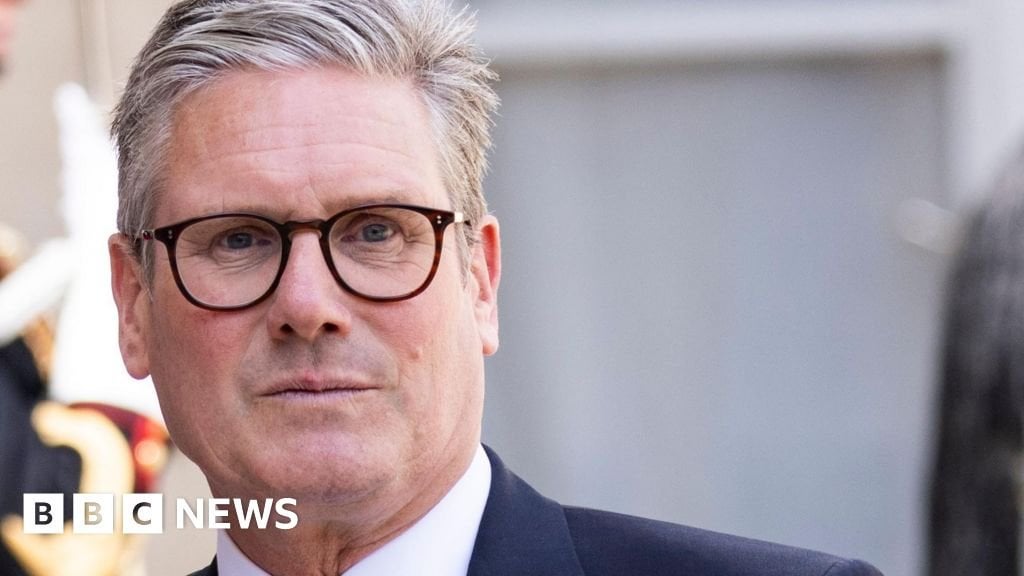 Far right is very real threat, says Keir Starmer