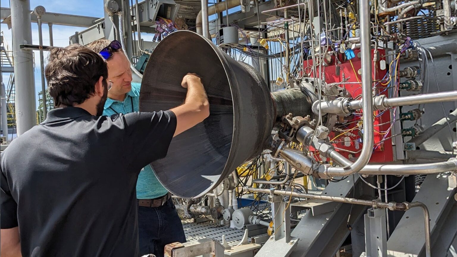 NASA Additive Manufacturing Project Shapes Future for Agency, Industry Rocket Makers - NASA