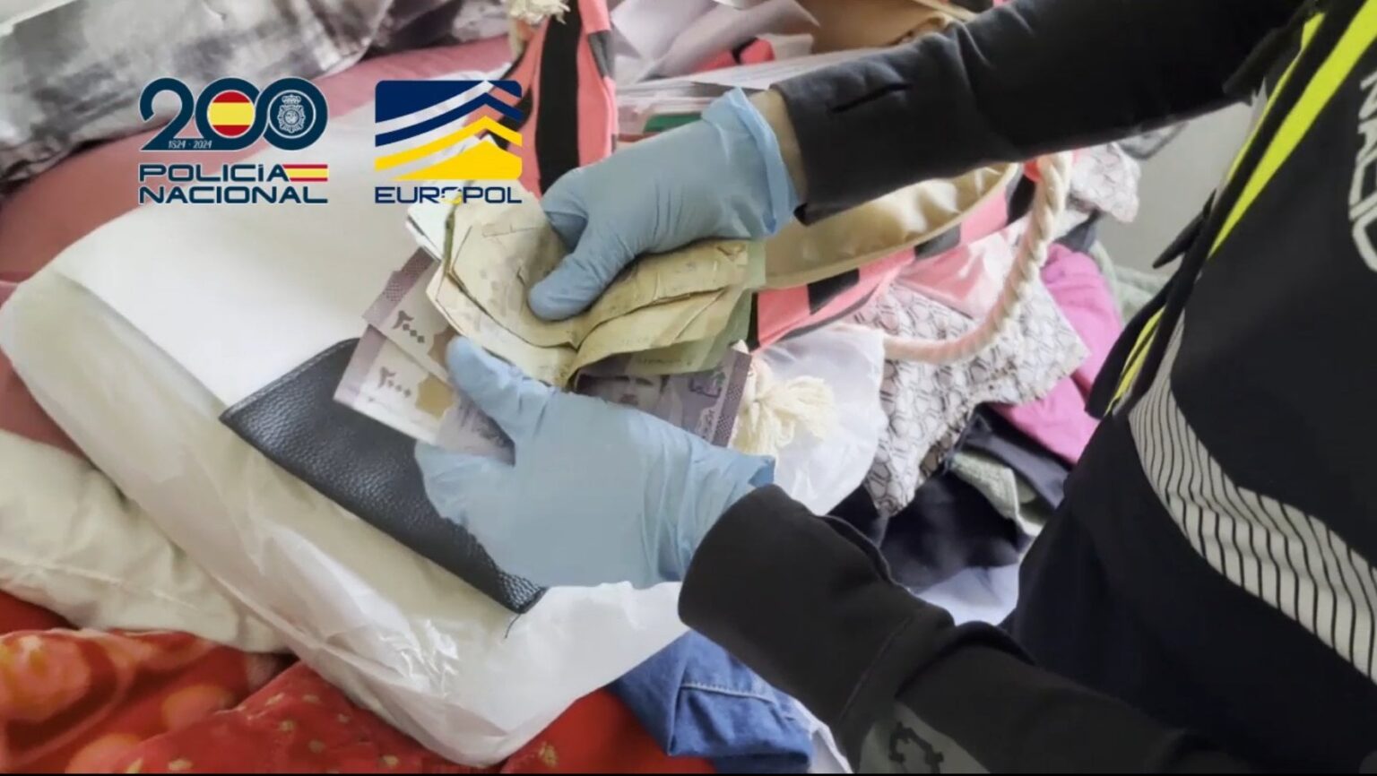 21 arrested in Spain for smuggling Algerian and Syrian migrants into the EU