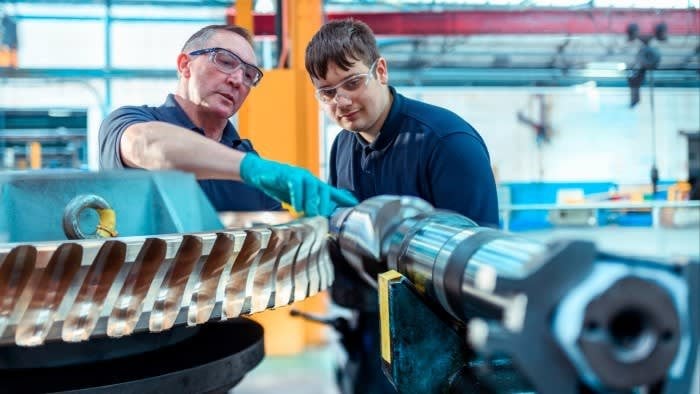UK signals move to curb overseas hiring for tech and engineering jobs
