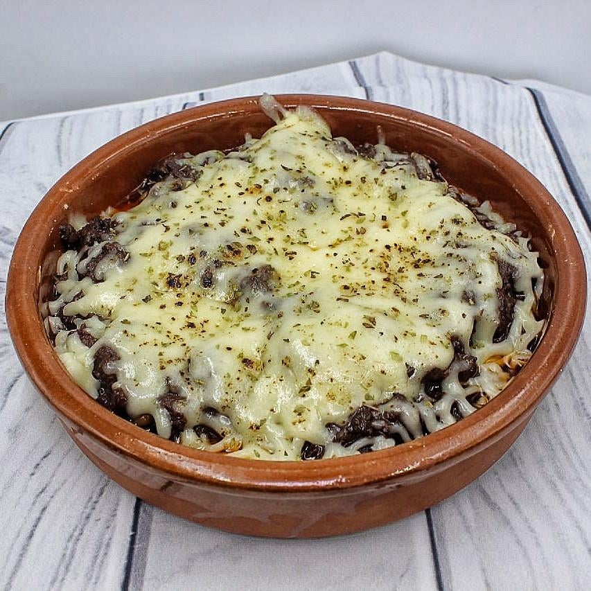 Blood sausage with mozzarella and oregano