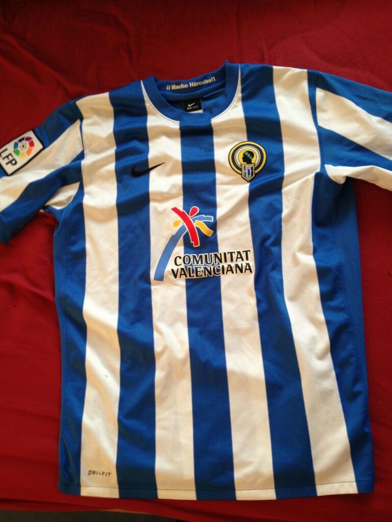 Hi, I need help finding where to buy a Hercules home shirt for the 2011/2012 season.