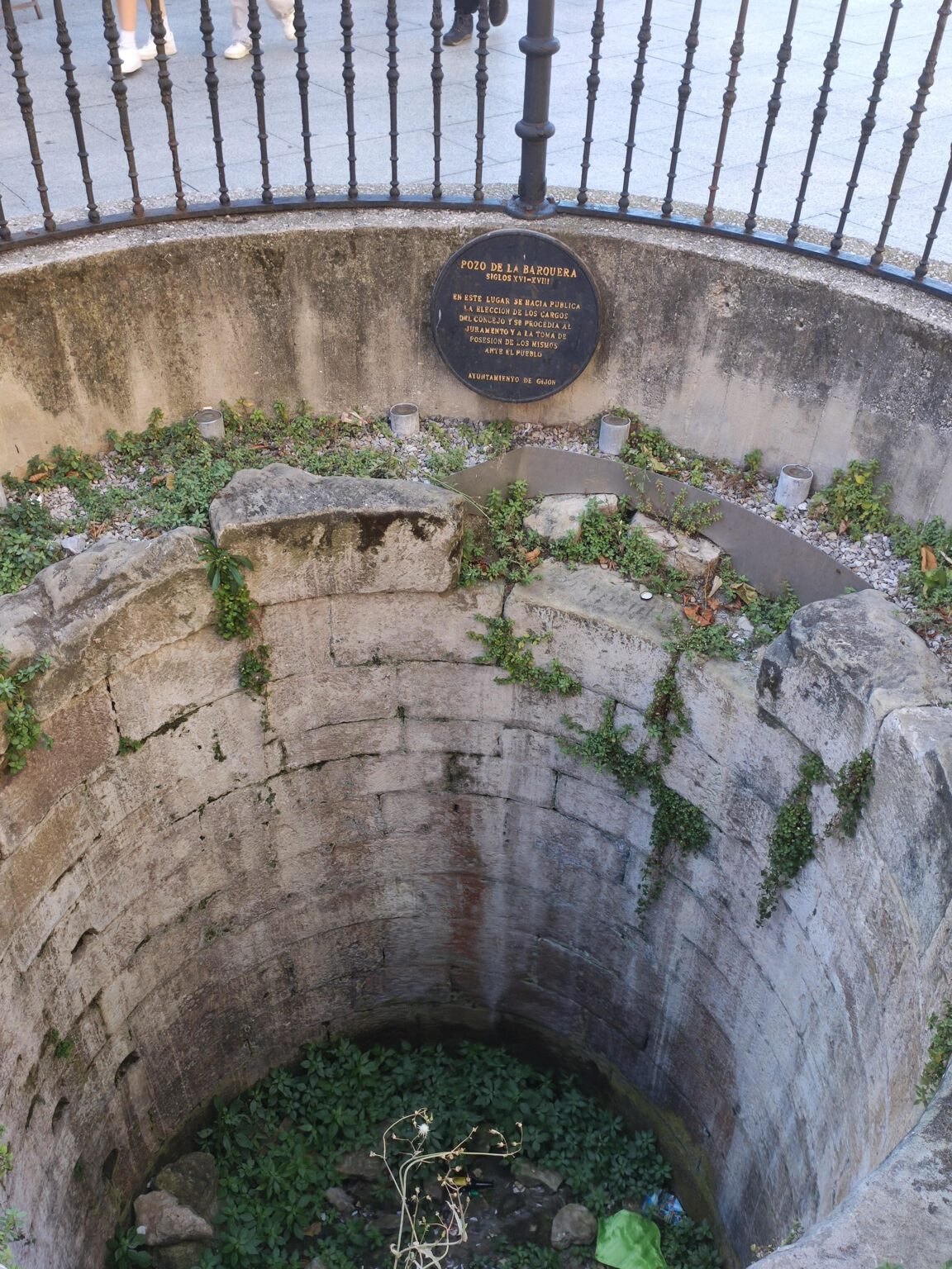 Barquera Well. Gijón.