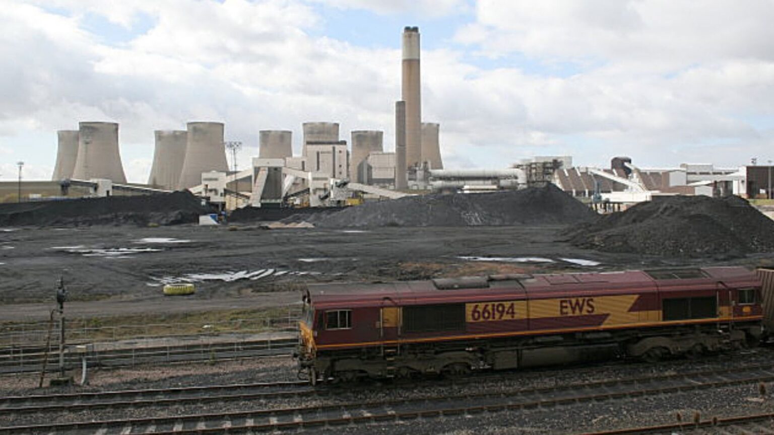 UK ends 142 years of coal power as last plant shuts after 57 years of service | The UK aims for a fully decarbonized power system by 2030, setting a powerful example for other nations transitioning to greener energy.