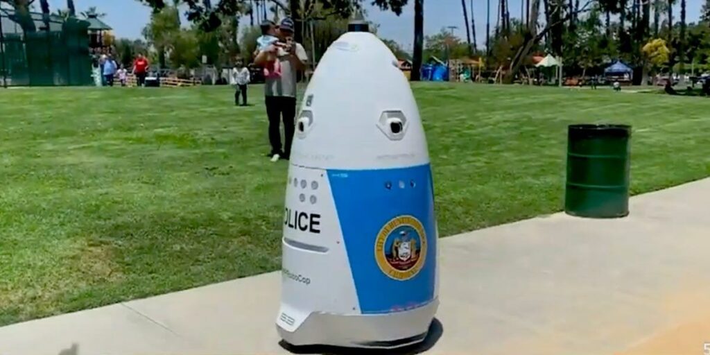 A US police force has deployed an egg-shaped robot to patrol a park