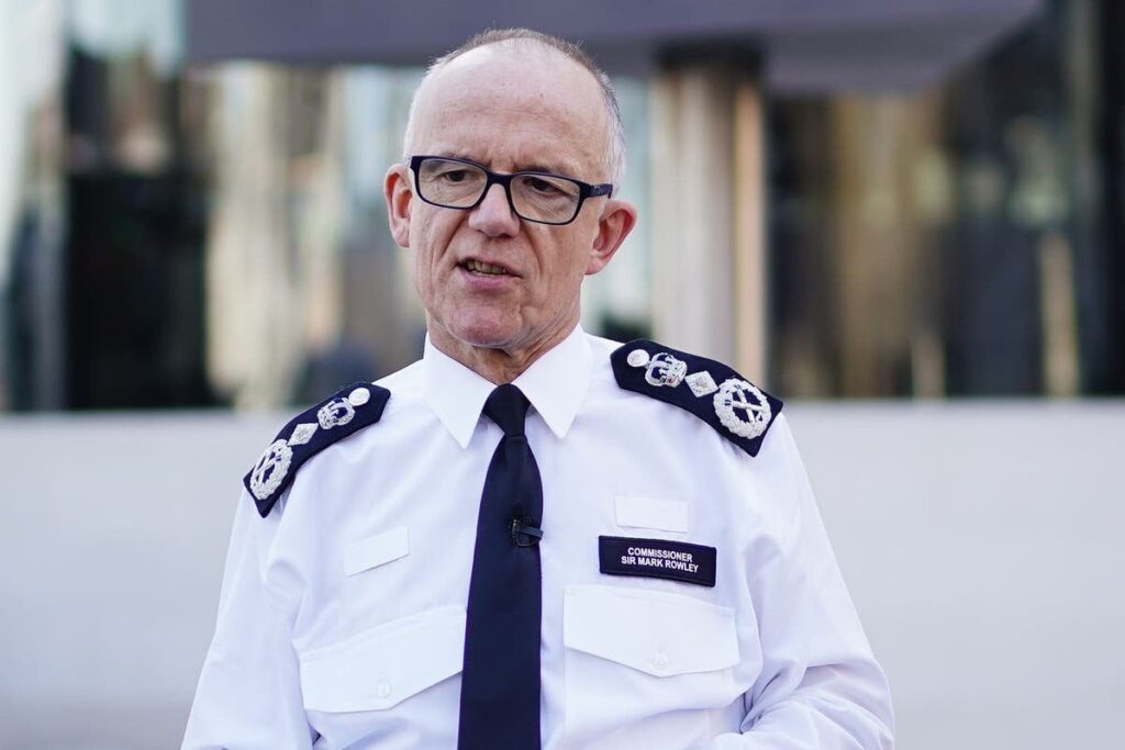 Met to "reset" stop and search tactics to rebuild trust with London's black community