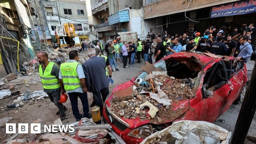 Leave immediately, Starmer tells UK nationals in Lebanon