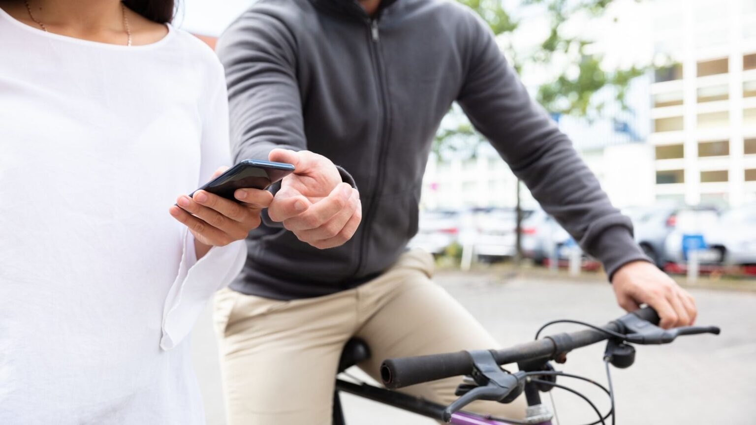 ‘Snatch thefts’ of bags and mobiles on streets of England and Wales more than double – as government promises crackdown 'Snatch thefts' of bags and mobiles on streets of England and Wales more than double - as government promises crackdown