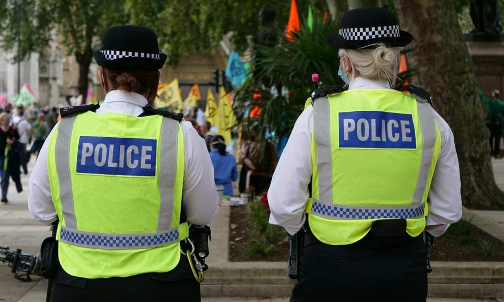 UK police officers complain unisex uniforms lead to squashed testicles and fungal infections