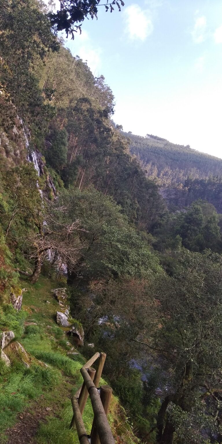 Roadside path, Estaca de Bares, Galicia