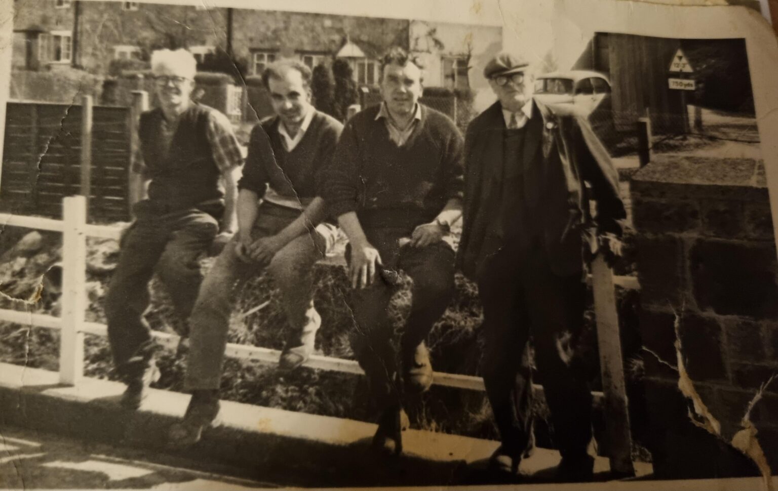 It may be a bit of a long shot, but does anyone know the location of this picture?