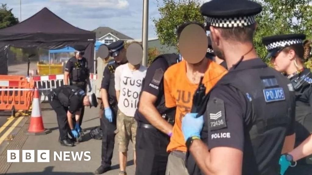 Just Stop Oil protesters jailed for Thurrock tunnel disruption