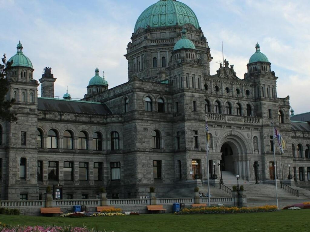 British Columbia Poll (Research Co) - NDP 44%, Conservative 42%, Green 10%, Other 2%