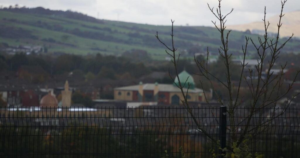 Blackburn: Men sat in cars are ‘security teams protecting mosques'
