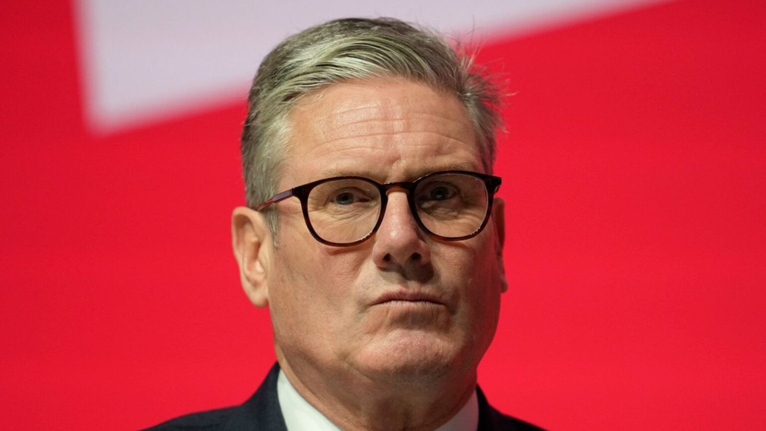 Sir Keir Starmer pledges to get rid of regulations that hold back investment at Summit Sir Keir Starmer pledges to get rid of regulations that hold back investment at Summit