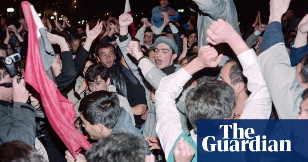 Archive, 1991: Georgians vote for independence from Moscow | Georgia
